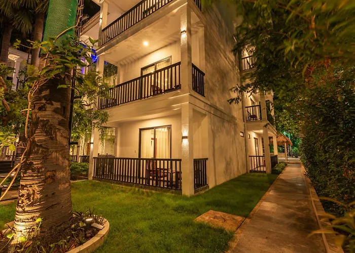 Pich Kunthea Angkor 4*