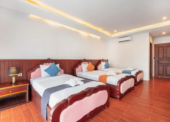 Pich Kunthea Angkor 4*