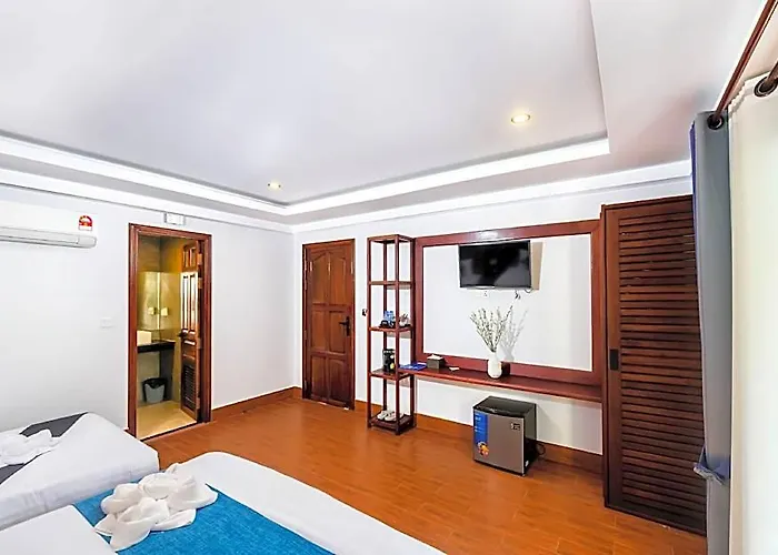 Pich Kunthea Angkor 4*