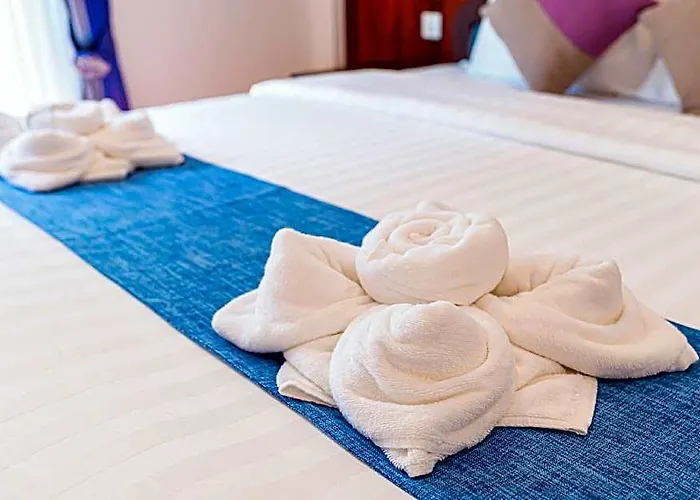 Pich Kunthea Angkor Hotel 4*